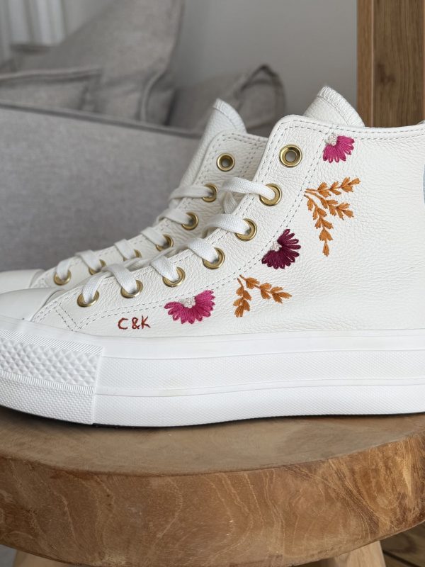 Baskets Mariage en cuir avec broderie fleuries