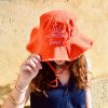 Bob Cordelette Personnalisable coloris orange avec broderie blanche soleil
