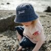 Bob personnalisé pour enfant bleu jean - Accessoires personnalisées - L'atelier Broderie avec Laura